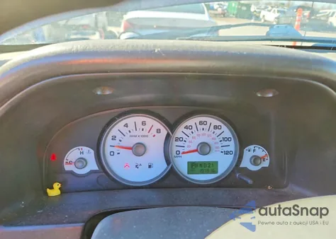 2006 Ford Escape Xlt from USA, damaged, VIN 1FMYU03176KA37969